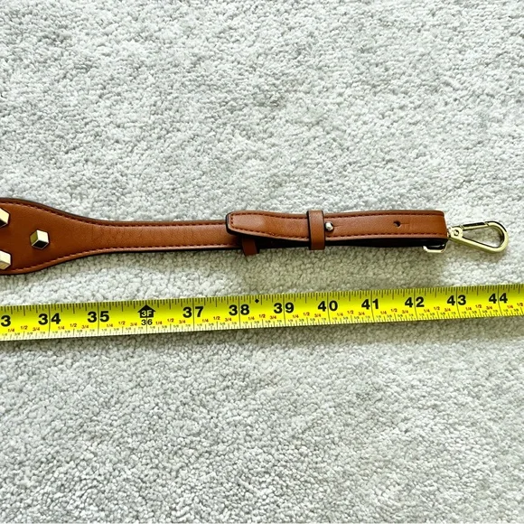 CLEARLY TAN HANDBAG GOLD STUDDED CROSSBODY STRAP TRENDY STYLISH UNIQUE CHIC - Picture 3 of 5